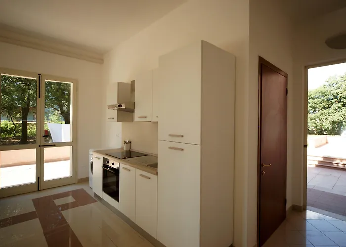 Happy Ξενοδοχείο